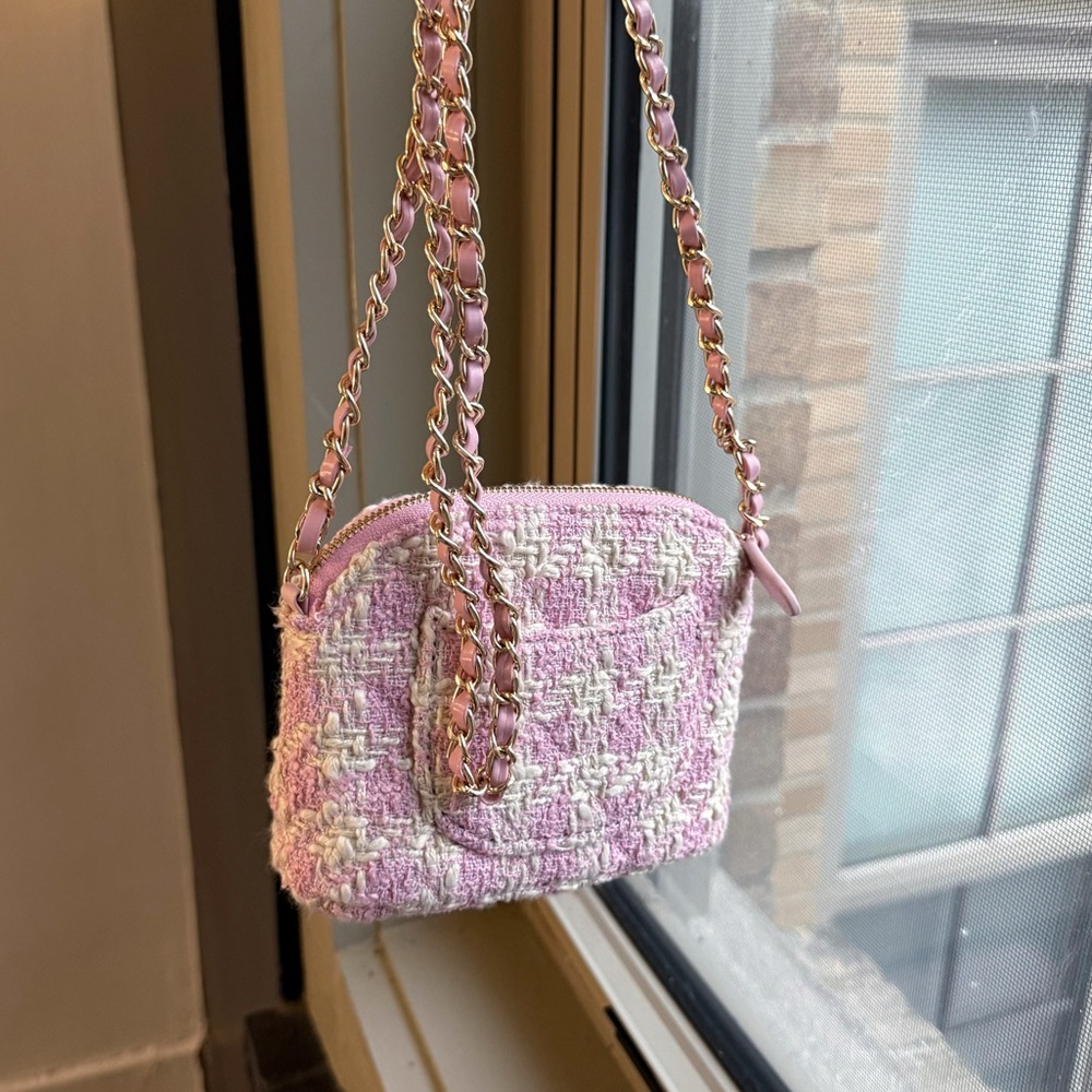 Chanel Beauty Pink Tweed Shell Chain Bag GWP - Picture 2 of 8